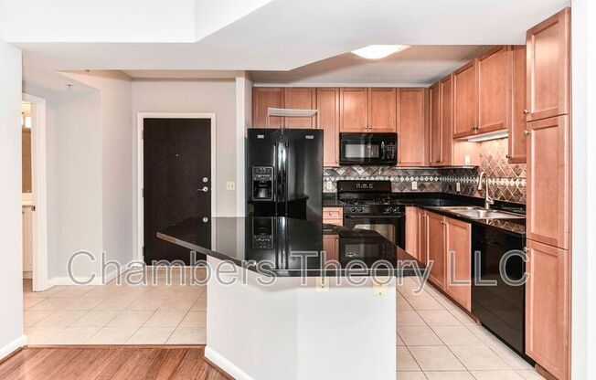 851 N. Glebe Rd, 1021