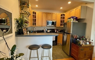 1 bed, 1 bath, 625 sqft, $2,300, Unit 2