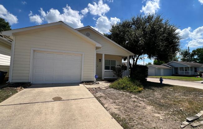 Lovely 2-bedroom, 2-bathroom home in Tomball is now available!