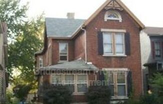 35 HUFFMAN AVE