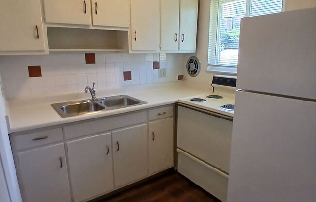 1 bed, 1 bath, 650 sqft, $810, Unit 4021NOT