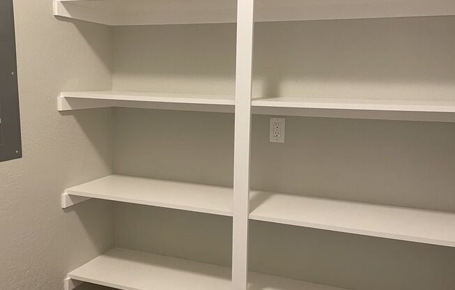 2 beds, 1 bath, $1,575