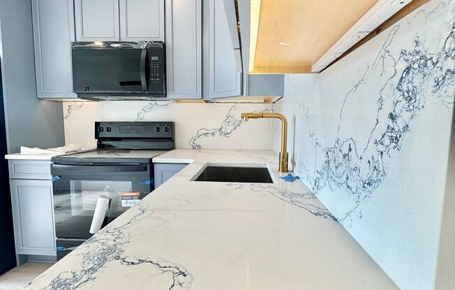 1 bed, 1 bath, 527 sqft, $1,295, Unit 314