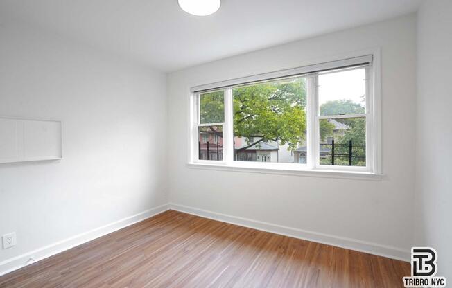 2066 82 ST