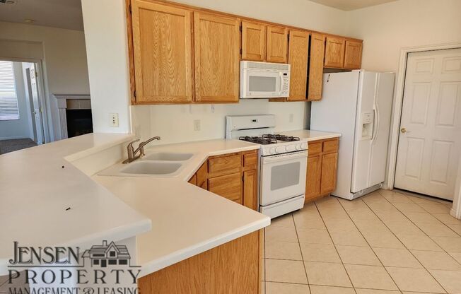 3 beds, 2 baths, $2,025