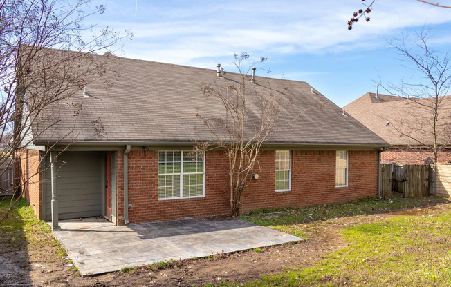 4 Bedrooms in Olive Branch!