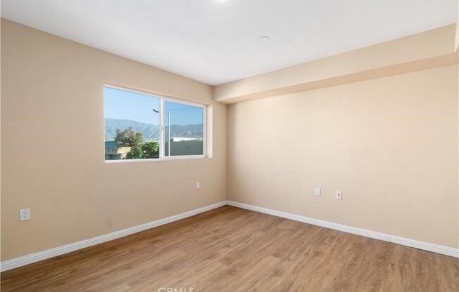 13710 FOOTHILL BLVD