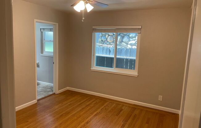 One-bed one-bath apartment for rent in a quiet Midtown neighborhood