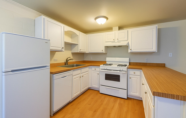 1460 & 1466 Reed St – Modern 1 & 2 Bedroom Apartments with W/D in Unit!