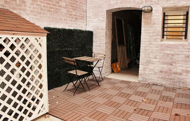 Studio, 1 bath, $1,595, Unit 005