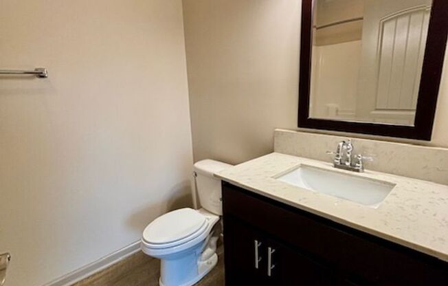 2 beds, 2 baths, 929 sqft, $1,025, Unit 1720-A05