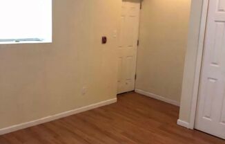 1 bed, 1 bath, $875, Unit 1st Floor Rear