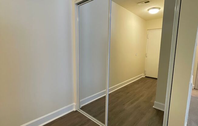 1 bed, 1 bath, 745 sqft, $1,550, Unit 14233 #A1