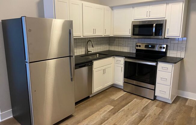 1 bed, 1 bath, 610 sqft, $1,190