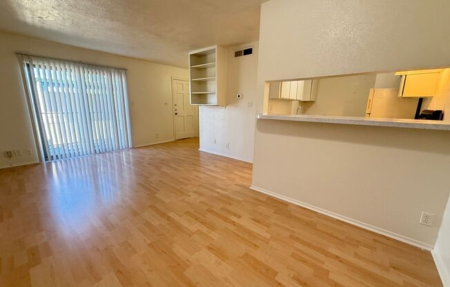 1 bed, 1 bath, 660 sqft, $1,239, Unit OPA-341