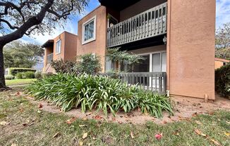 Beautifully Upgraded Condo in Rancho Bernardo