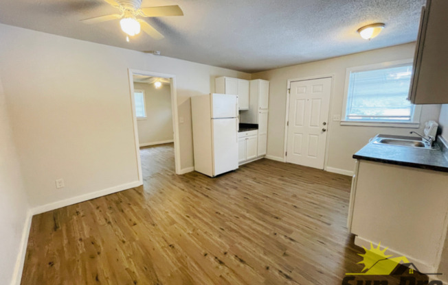708 Georgia Street - 5