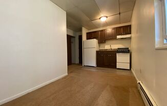 1 bed, 1 bath, $985, Unit B