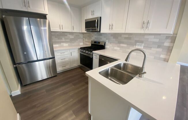 Completely Remodeled 3 Bedroom Townhome!