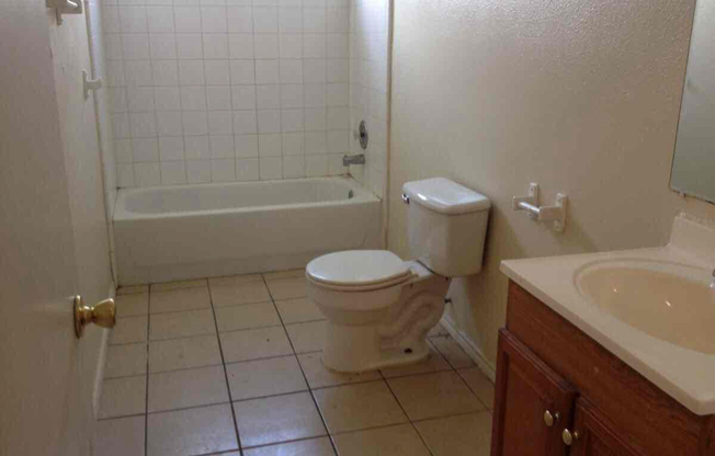 7611 OAK CHASE