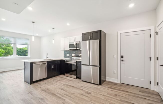 2 beds, 2 baths, 870 sqft, $1,795, Unit D03