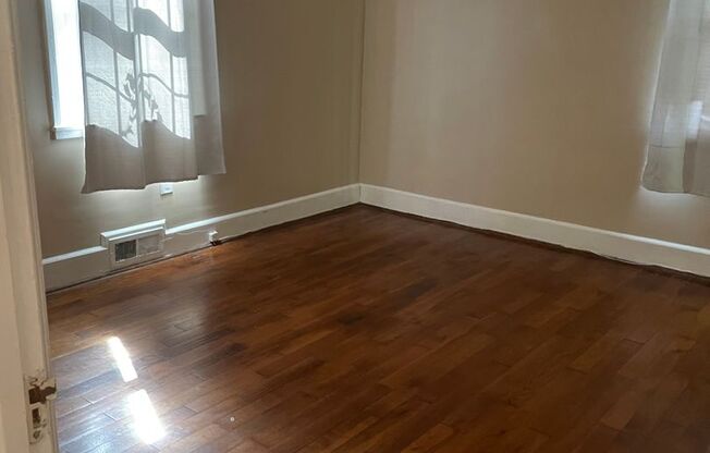Downtown Greenville 1 bedroom Condominium