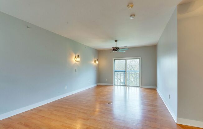 1 bed, 1 bath, $1,400, Unit # 407