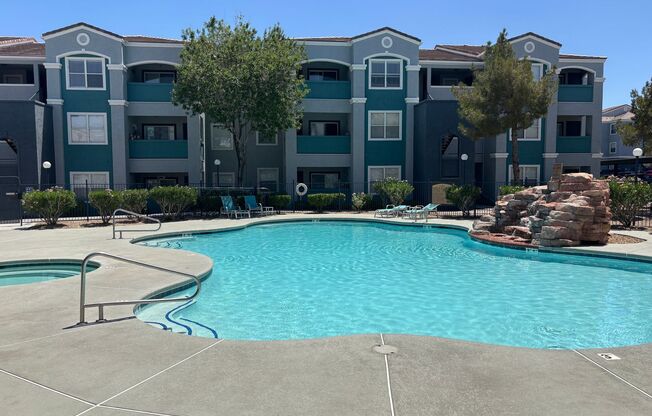 2 beds, 2 baths, $1,295, Unit UNIT 2080