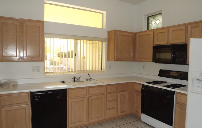 2 beds, 2 baths, $2,000