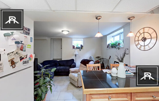 17 GLENVILLE