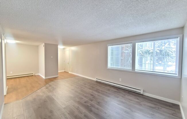 1 bed, 1 bath, $995, Unit 210