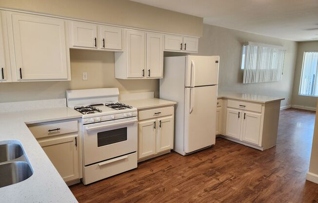 #1063- 1901W Weldon LLC