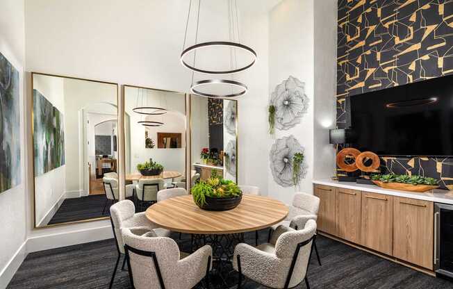 Dining Room at Tuscany Ridge Apartments