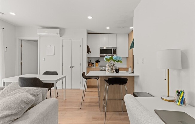 11 ALT PARKER HL AVE