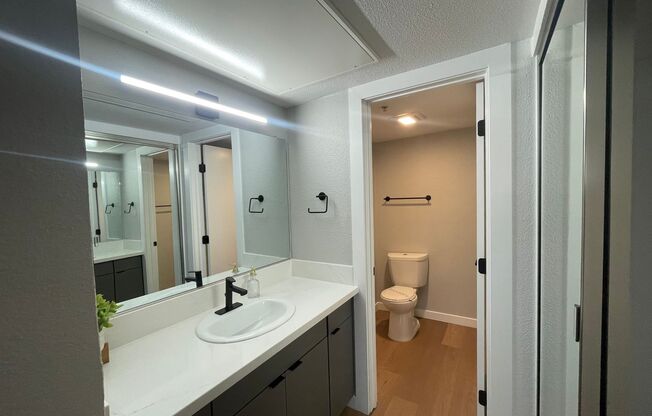 2 beds, 2 baths, 960 sqft, $3,395, Unit C-119