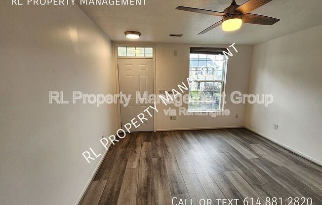 216 OXFORD OAK DR