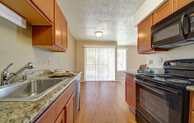 Avalon Springs Kitchen Apartments for rent in Midland, TX