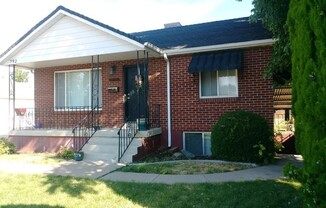 Creekside Townhomes (CT)
