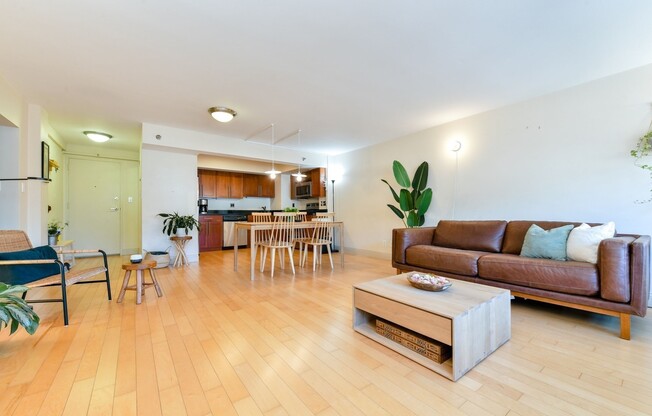 1 bed, 1 bath, 750 sqft, $3,150, Unit 1009