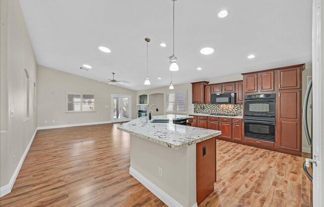 Beautiful Single-Story 3 Bedroom Home in The Vistas at Summerlin!