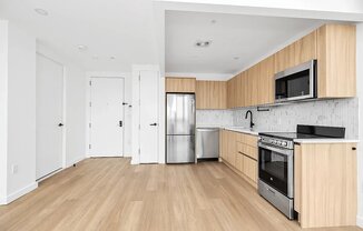 1 bed, 1 bath, $3,575, Unit 929