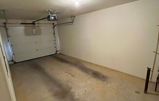 2 beds, 2 baths, 1,350 sqft, $1,650, Unit 111