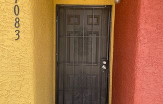 2 beds, 2 baths, $1,375, Unit UNIT 1083