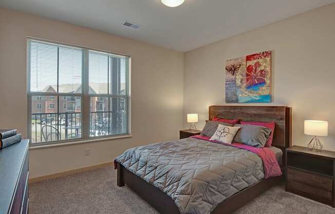 Unit Bedroom at The Vue at Pinnacle Peak Apartment Homes