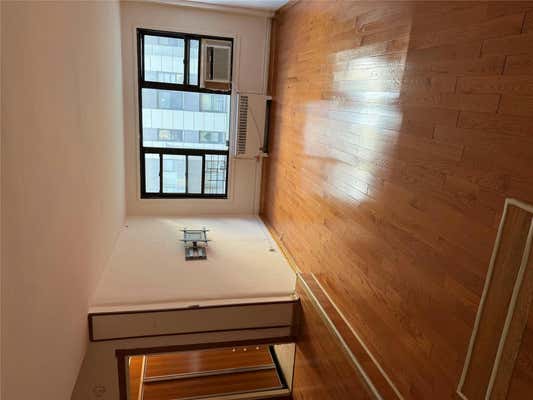 1 bed, 1 bath, 875 sqft, $2,400, Unit 1-F