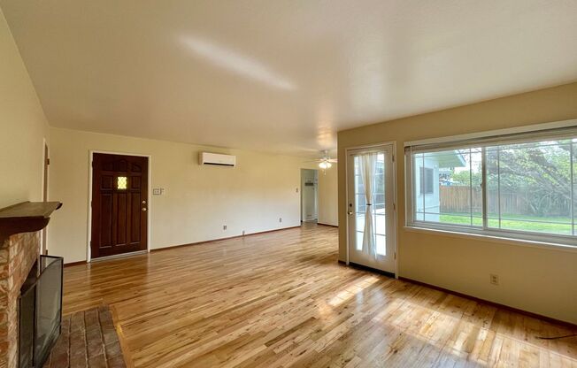 Beautifully Refreshed 3bd/1 ba Home in Citrus Heights