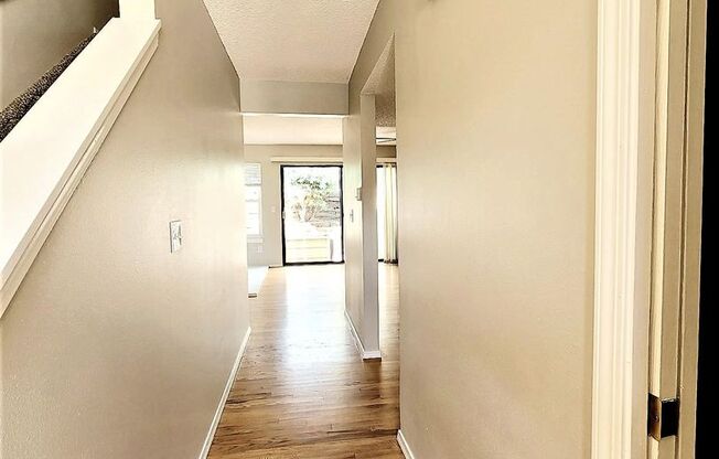 2 beds, 1.5 baths, $1,695, Unit #C