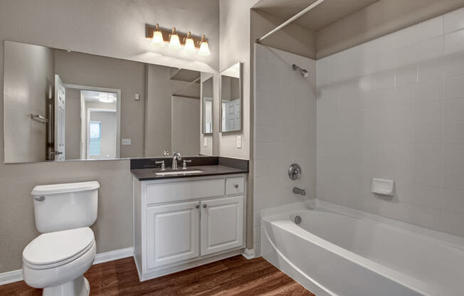 Broadleaf Apartments
