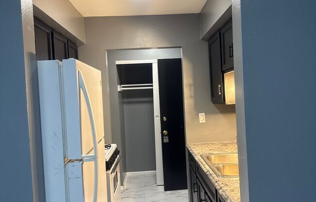 Sation Hills Apartments in Kenosha, WI
