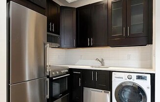 1 bed, 1 bath, $4,000, Unit 7